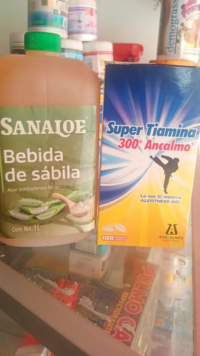 Bebida de sábila y vitamina B